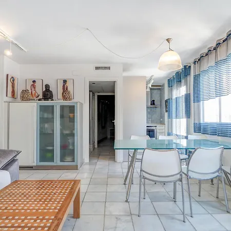 Angel Views Penthouse By Hello Homes